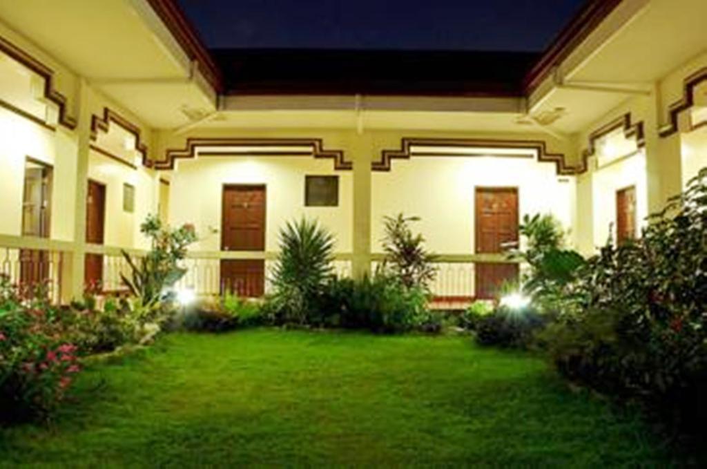 Ysabelle Mansion Bed & Breakfast Puerto Princesa Luaran gambar
