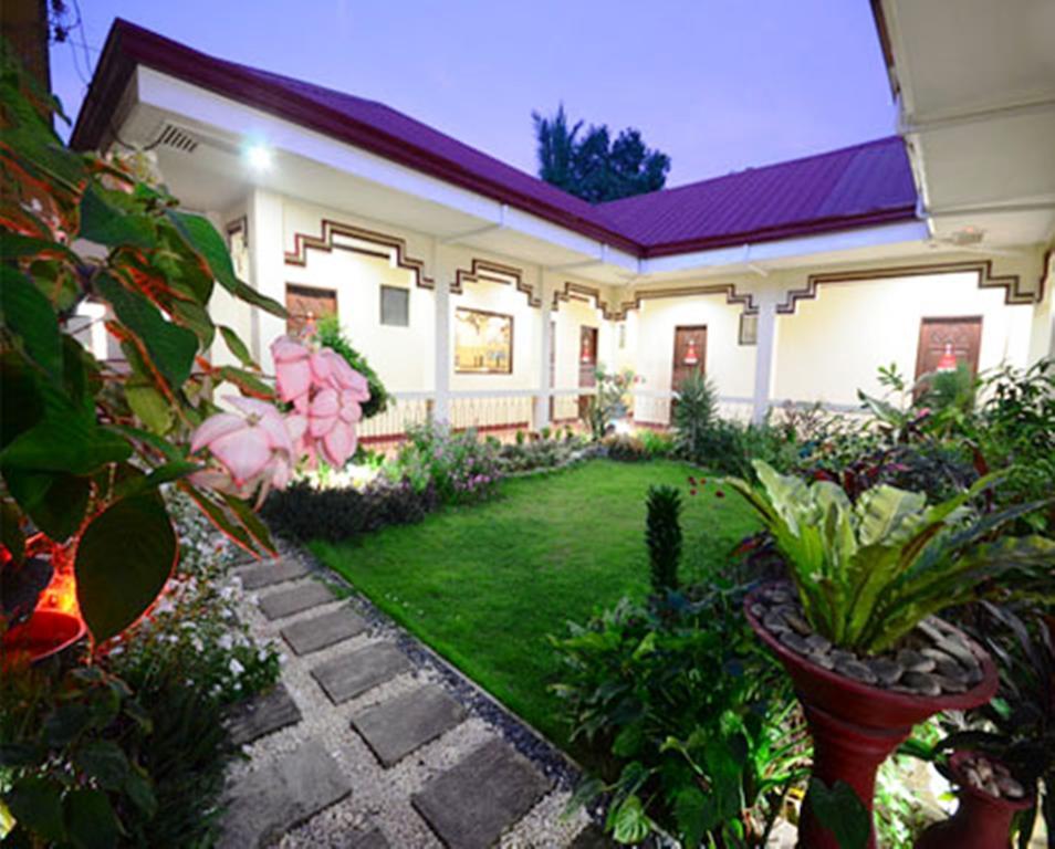 Ysabelle Mansion Bed & Breakfast Puerto Princesa Luaran gambar