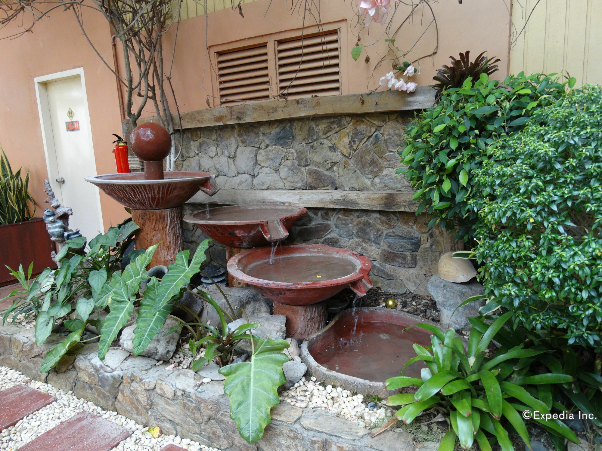 Ysabelle Mansion Bed & Breakfast Puerto Princesa Luaran gambar